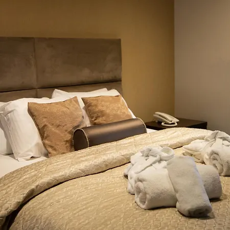 Hotel Panorama Aqualux With Free Parking 3*