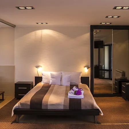 Panorama Aqualux With Free Parking Novi Sad