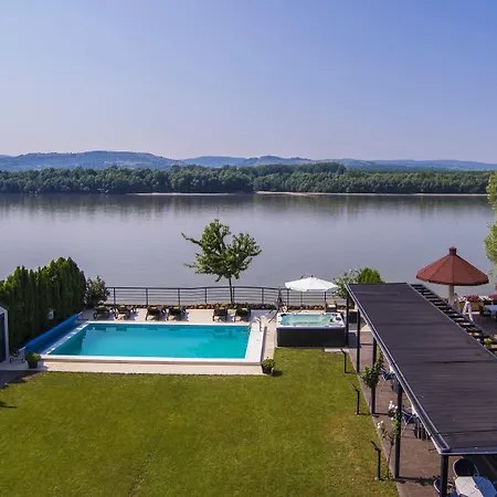 Panorama Aqualux With Free Parking 3* Novi Sad