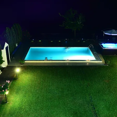 Hotel Panorama Aqualux With Free Parking Novi Sad