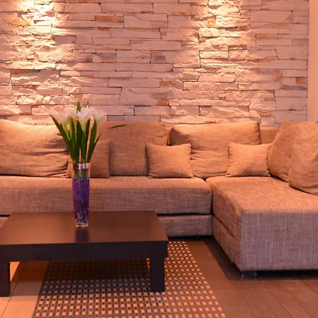 Panorama Aqualux With Free Parking Novi Sad