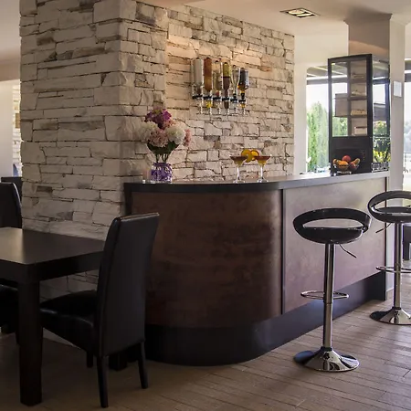 Panorama Aqualux With Free Parking Hotel