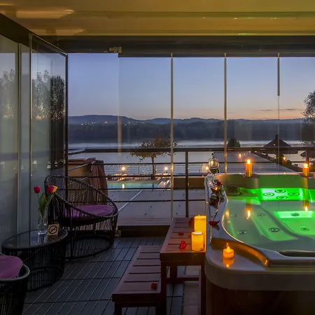 Hotel Panorama Aqualux With Free Parking Novi Sad