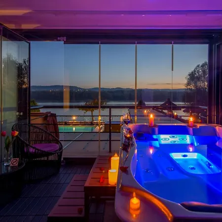 Hotel Panorama Aqualux With Free Parking